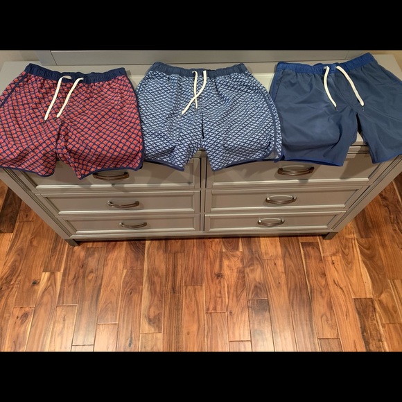 3 pairs of premium Fair Harbor Men’s swim trunks - Picture 5 of 5